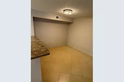 11155 SW 5th Pl #202, Pembroke Pines, FL 33025 - Photo 6