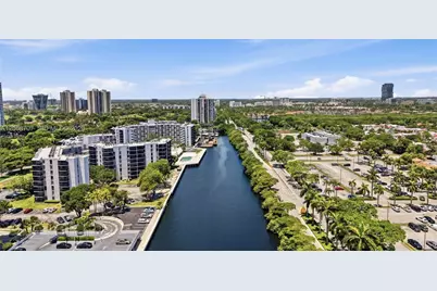 3401 N Country Club Dr #804, Aventura, FL 33180 - Photo 44