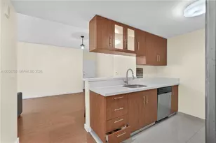 601 NE 23rd St, Miami, FL 33137 - Photo 12