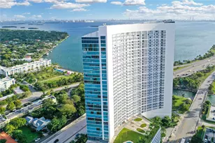 601 NE 36th St, Miami, FL 33137 - Photo 52