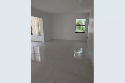 10875 NW 7th St #23-36, Miami, FL 33172 - Photo 8