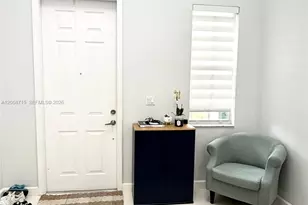 10780 NW 74th Ln, Doral, FL 33178 - Photo 4