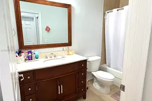 10780 NW 74th Ln, Doral, FL 33178 - Photo 24