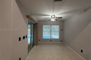 8 Wayler Pl, Palm Coast, FL 32164 - Photo 10