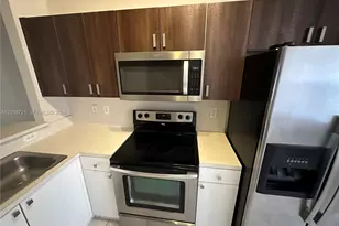 2336 SE 24th Ave, Homestead, FL 33035 - Photo 6