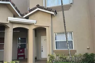 2336 SE 24th Ave, Homestead, FL 33035 - Photo 2