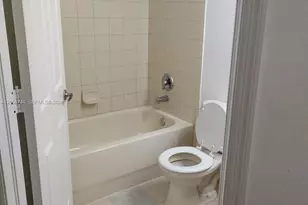 1960 Freeport Ln, Riviera Beach, FL 33404 - Photo 12