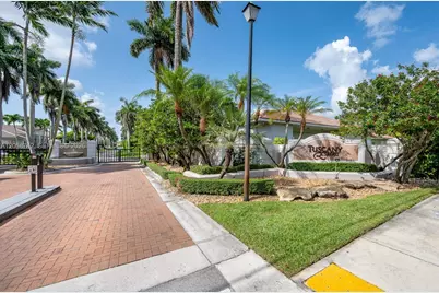 8425 SW 138th St, Palmetto Bay, FL 33158 - Photo 42