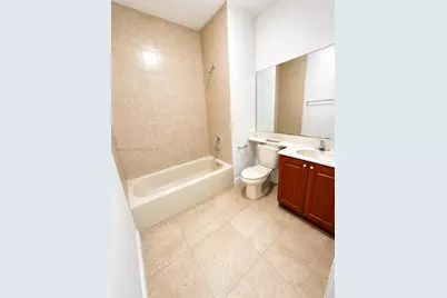 18120 NW 59th Ave #202, Hialeah, FL 33015 - Photo 8