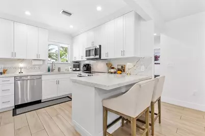 6100 NW 2nd St, Miami, FL 33126 - Photo 8