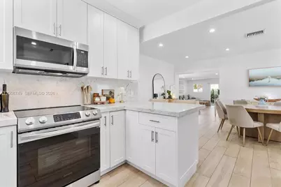 6100 NW 2nd St, Miami, FL 33126 - Photo 12
