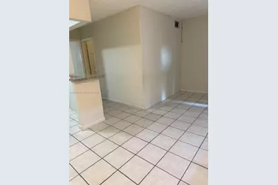 1330 W 54th St #221C, Hialeah, FL 33012 - Photo 24