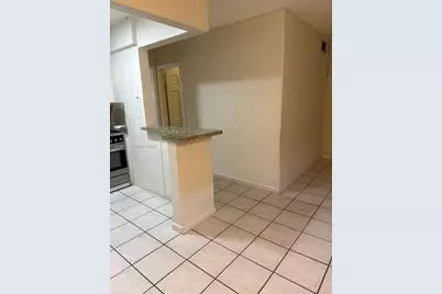 1330 W 54th St #221C, Hialeah, FL 33012 - Photo 16