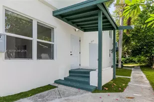 709 SW 4th Ct, Fort Lauderdale, FL 33315 - Photo 2