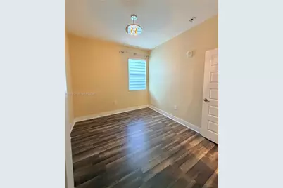 10455 NW 82nd St #10, Doral, FL 33178 - Photo 14