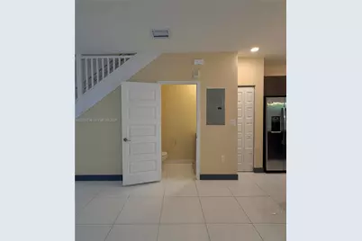 10455 NW 82nd St #10, Doral, FL 33178 - Photo 12