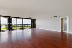 2480 Presidential Way, West Palm Beach, FL 33401 - Photo 8