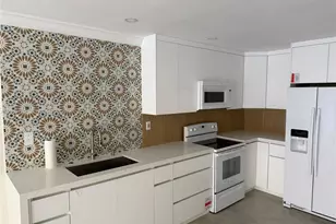 15410 SW 82nd Ln, Miami, FL 33193 - Photo 10