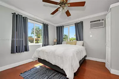 220 SW 65th Ave, Pembroke Pines, FL 33023 - Photo 18