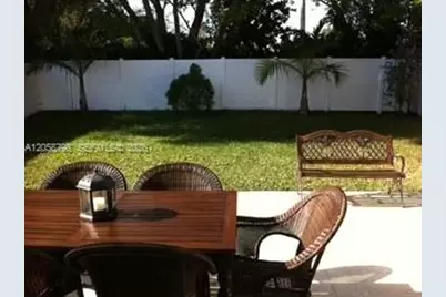 818 Garnet Cir, Weston, FL 33326 - Photo 16