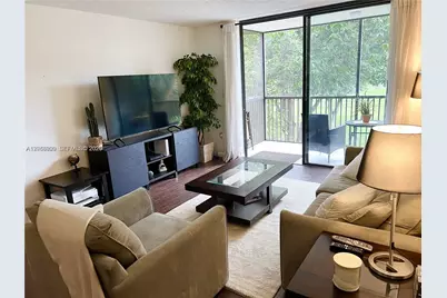 5530 NW 44th St #306C, Lauderhill, FL 33319 - Photo 12