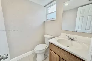 3840 SW 52nd Ave, Pembroke Park, FL 33023 - Photo 14