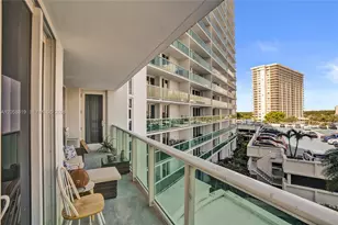 100 Bayview Dr, Sunny Isles Beach, FL 33160 - Photo 34