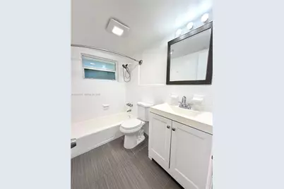 1021 Michigan Ave #3, Miami Beach, FL 33139 - Photo 4