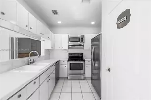 1906 SW 21st St, Miami, FL 33145 - Photo 12