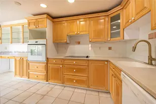 8401 W Sample Rd, Coral Springs, FL 33065 - Photo 10