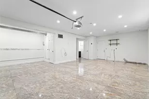 2045 NW 115th St, Miami, FL 33167 - Photo 18