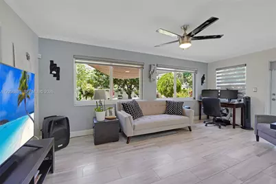 6708 NW 57th Ct, Tamarac, FL 33321 - Photo 16