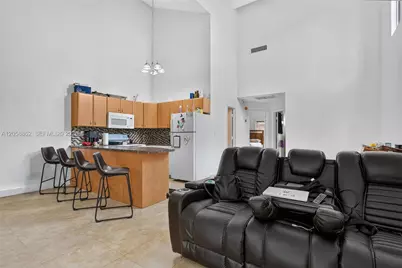 2422 NW 55th Ter, Lauderhill, FL 33313 - Photo 6