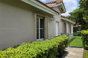11273 SW 18th Ct, Miramar, FL 33025 - Photo 6