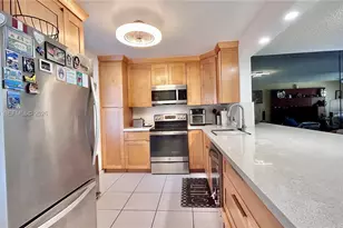 190 SE 5th Ave, Dania Beach, FL 33004 - Photo 4