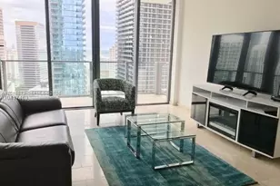 88 SW 7th St, Miami, FL 33130 - Photo 2
