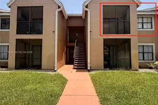 15570 SW 105th Ln, Miami, FL 33196 - Photo 2