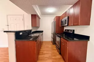 15570 SW 105th Ln, Miami, FL 33196 - Photo 6