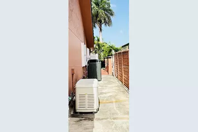 3179 SW 139th Ct, Miami, FL 33175 - Photo 6