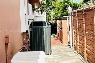 3179 SW 139th Ct, Miami, FL 33175 - Photo 6