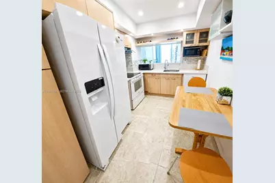[Address not provided], Miami Beach, FL 33140 - Photo 10