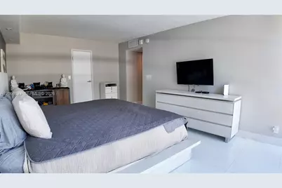 2049 S Ocean Dr #702, Hallandale Beach, FL 33009 - Photo 16
