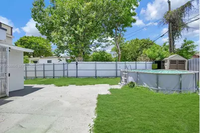 2925 NW 63rd St, Miami, FL 33147 - Photo 46