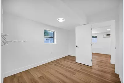 2925 NW 63rd St, Miami, FL 33147 - Photo 24
