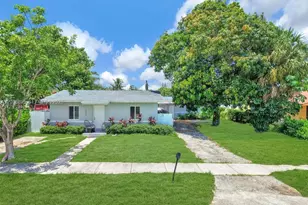 2925 NW 63rd St, Miami, FL 33147 - Photo 2