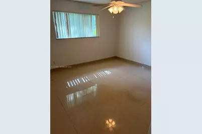 3461 NW 44th St #102, Oakland Park, FL 33309 - Photo 4
