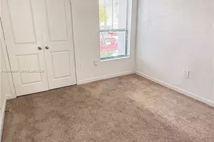 322 NE 1st Dr, Florida City, FL 33034 - Photo 4
