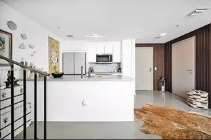 300 S Biscayne Blvd, Miami, FL 33131 - Photo 18