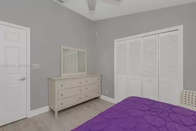 945 NW 202nd Ave, Pembroke Pines, FL 33029 - Photo 20