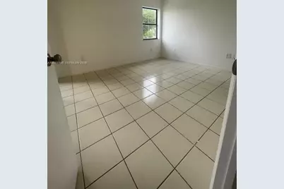500 NW 114th Ave #201, Sweetwater, FL 33172 - Photo 10